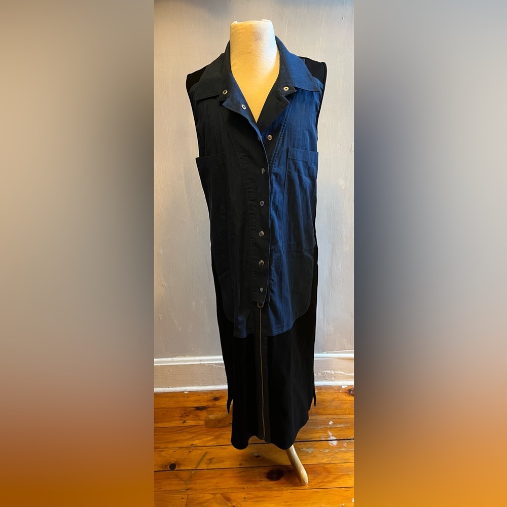 Ermanna Classic Sheath Sleeveless Dress Color Block Blue/Black Collar NWT’s 36/6